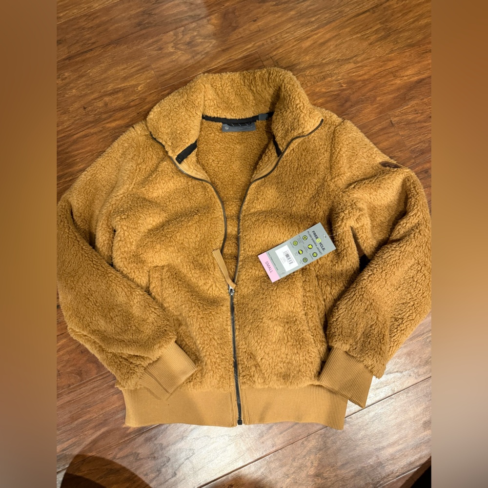 Free Country Camel Teddy Jacket